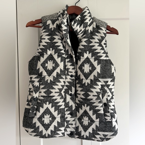 Puffer vest - Picture 1 of 2